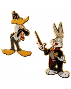 Set bedževa CineReplicas Animation: Looney Tunes - Bugs and Daffy at Hogwarts (WB 100th)