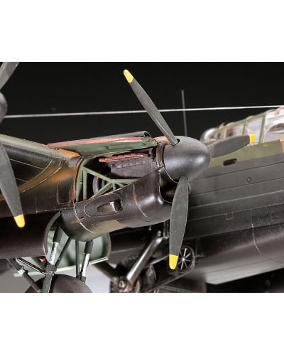 Sastavljeni model vojnog zrakoplova Revell - Avro Lancaster DAMBUSTERS (04295) - 4