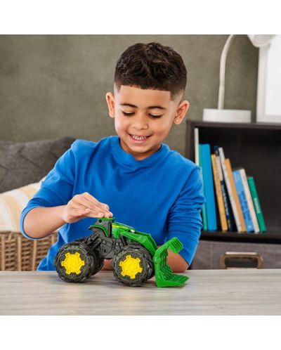 Dječja igračka Tomy John Deere - Traktor s čudovišnim gumama - 7