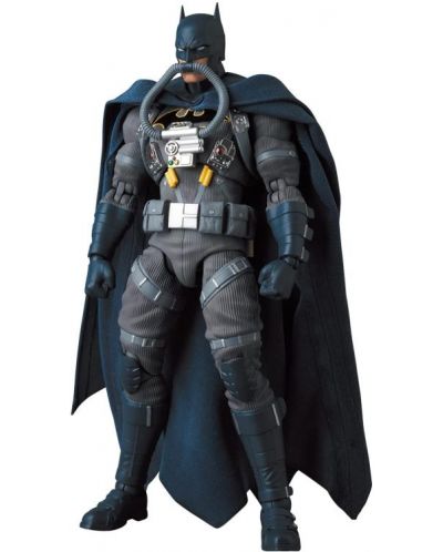Akcijska figurica Medicom DC Comics: Batman - Batman (Hush) (Stealth Jumper), 16 cm - 2