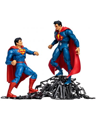 Akcijska figurica McFarlane DC Comics: Multiverse - Superman vs Superman of Earth-3 (Gold Label), 18 cm - 1