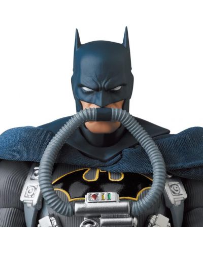 Akcijska figurica Medicom DC Comics: Batman - Batman (Hush) (Stealth Jumper), 16 cm - 8