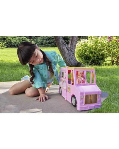 Set za igru Barbie - Kamion s limunadom - 8