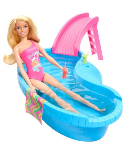 Set za igru Mattel Barbie - Barbie s bazenom i toboganom - 3