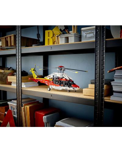 Konstruktor LEGO Technic - Helikopter za spašavanje Airbus H175 (42145) - 8