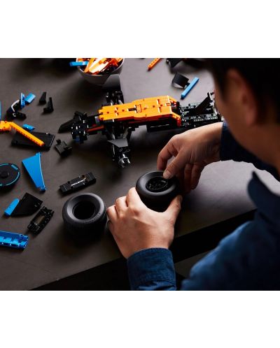 Кonstruktor Lego Technic - Trkači automobil McLaren Formula 1 (42141) - 6