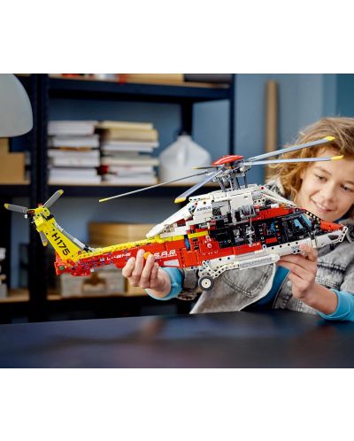 Konstruktor LEGO Technic - Helikopter za spašavanje Airbus H175 (42145) - 7
