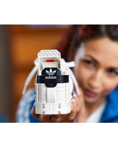 Konstruktor LEGO Creator Expert - Adidas Originals Superstar (10282) |  Ozone.hr