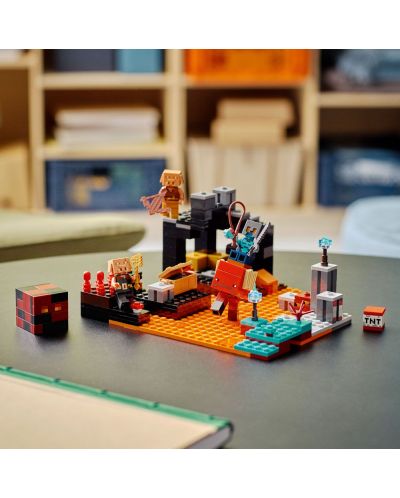 Кonstruktor Lego Minecraft - Bastion u paklu (21185) - 6