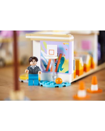 Konstruktor LEGO Ideas - BTS Dinamit (21339) - 10