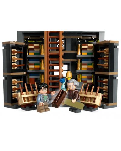 Konstrukcijski set LEGO Harry Potter - Ollivanders & Madam Malkin's Robes (76439) - 4