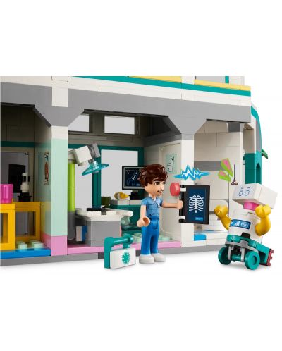 Konstruktor LEGO Friends - Gradska bolnica Heartlake (42621) - 4