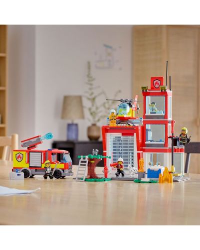 Konstruktor Lego City - Vatrogasna postaja (60320) - 10