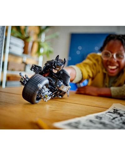 Konstrukcijski set LEGO DC Comics Super Heroes - Batman konstrukcijska figura i Bat-Pod bicikl (76273) - 7