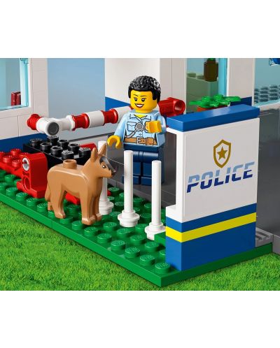 Konstruktor Lego City - Policijska postaja (60316) - 5