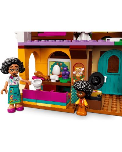 Konstruktor Lego Disney - Kuća Madrigal (43202) - 5