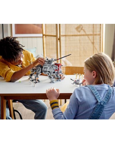 Konstruktor LEGO Star Wars - AT-TE hodajući stroj (75337) - 4