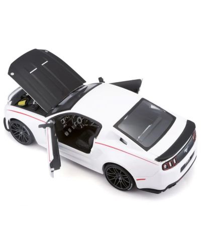 Metalni auto Maisto Special Edition - Ford Mustang Street Racer 2014, bijeli, 1:24 - 2