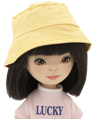 Mekana lutka Orange Toys Sweet Sisters - Lilu s širokim trapericama, 32 cm - 4