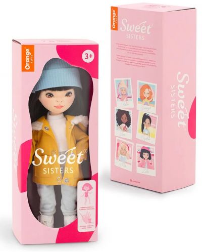 Mekana lutka Orange Toys Sweet Sisters - Lilu s parka jaknom boje senfa, 32 cm - 2
