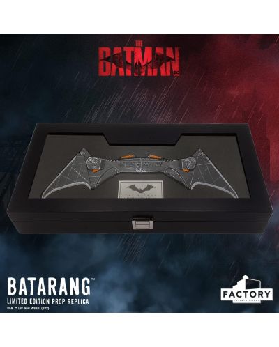 Replika Factory DC Comics: Batman - Batarang (Limited Edition), 36 cm - 9
