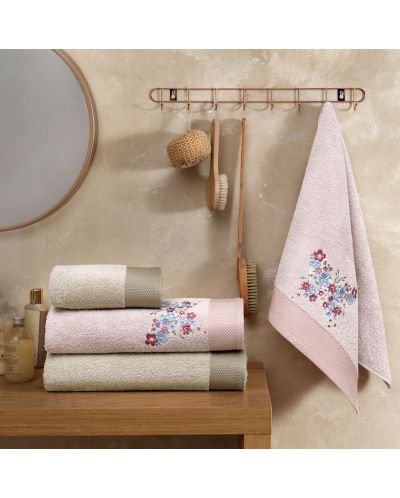 Set od 4 ručnika od frotira TAC - Tiffany Pure, roza/bež - 1