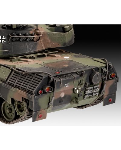 Model za sastavljanje Revell Vojni: Tenkovi - Leopard 1A5 - 2