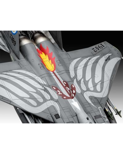 Model za sastavljanje Revell Vojni: Zrakoplovi - F-15E Strike Eagle - 4