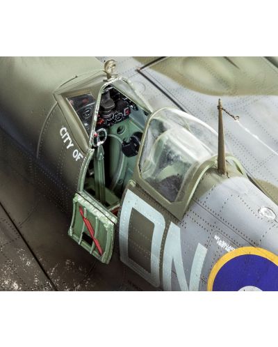 Sastavljeni model Revell - Zrakoplov Supermarine Spitfire Mk.IXc (03927) - 3