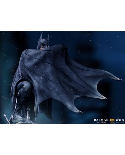 Kipić Iron Studios DC Comics: Batman - Batman (Batman Returns) (Deluxe Version), 34 cm - 11