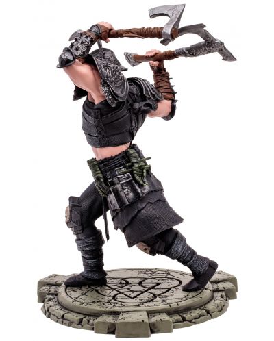 Kipić McFarlane Games: Diablo IV - Death Blow Barbarian (Common), 15 cm - 6