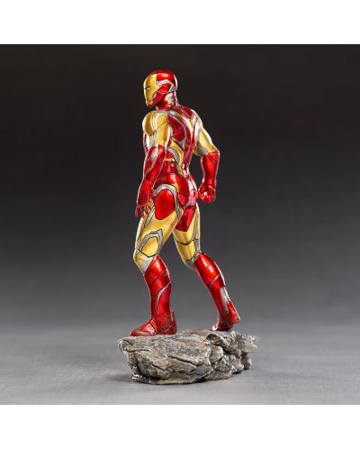 Kipić Iron Studios Marvel: Avengers - Iron Man Ultimate, 24 cm - 4