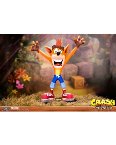Kipić First 4 Figures Games: Crash Bandicoot - Crash, 23 cm - 10