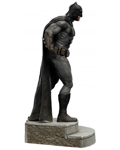Kipić Weta DC Comics: Justice League - Batman (Zack Snyder's Justice league), 37 cm - 3
