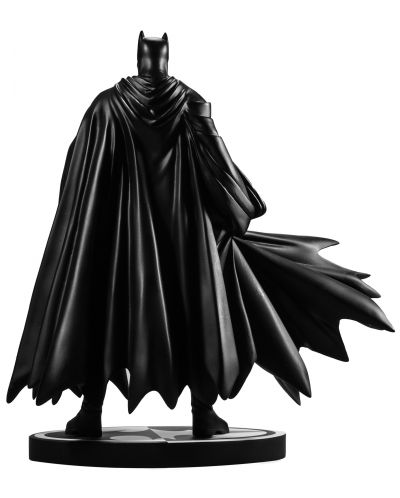 Kipić McFarlane DC Comics: Batman - Batman (Black & White) (DC Direct) (By Lee Weeks), 19 cm - 4