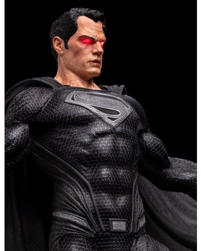 Kipić Weta DC Comics: Justice League - Superman (Black Suit), 65 cm - 8