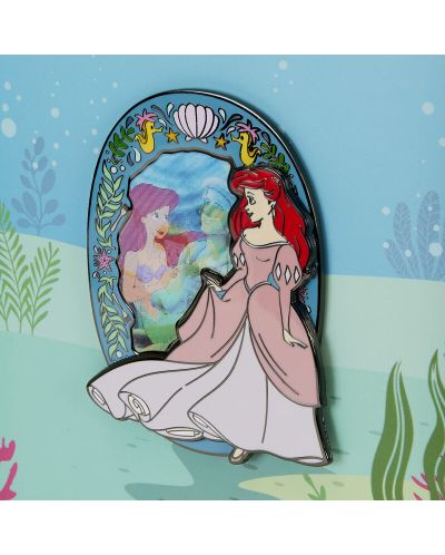 Bedž Loungefly Disney: The Little Mermaid - Lenticular Princess - 3
