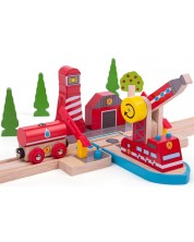 Dječji drveni set Bigjigs - Spašavanje u pomorskom vlaku od požara -1