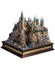 Diorama The Noble Collection Movies: Harry Potter - Hogwarts, 33 cm
