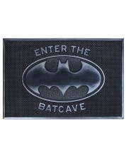 Otirač za vrata Pyramid DC Comics: Batman - Welcome To The Batcave -1