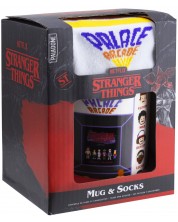 Poklon set Paladone Television: Stranger Things - Palace Arcade