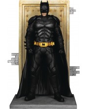 Kipić Beast Kingdom DC Comics: Batman - Batman (The Dark Knight), 16 cm