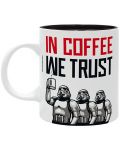 Šalica ABYstyle Movies: Star Wars - In Coffee We Trust - 2t