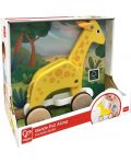 Drvena igračka HaPe International  - Žirafa na kotačima - 2t