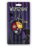 Privjesak za ključeve Karactermania Television: Wednesday - Nevermore Crest - 3t