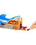 Set Mattel Hot Wheels - Autovoz morski pas, s 1 automobilom - 8t