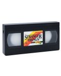 Svjetiljka Paladone Television: Stranger Things - VHS Logo - 1t