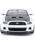 Metalni auto Maisto Special Edition - Ford Mustang Street Racer 2014, bijeli, 1:24 - 7t