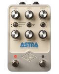 Pedala za zvučne efekte Universal Audio - Astra Modulation, bež - 1t