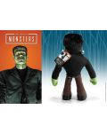 Plišana figura The Noble Collection Universal Monsters: Frankenstein - Frankenstein, 33 cm - 4t